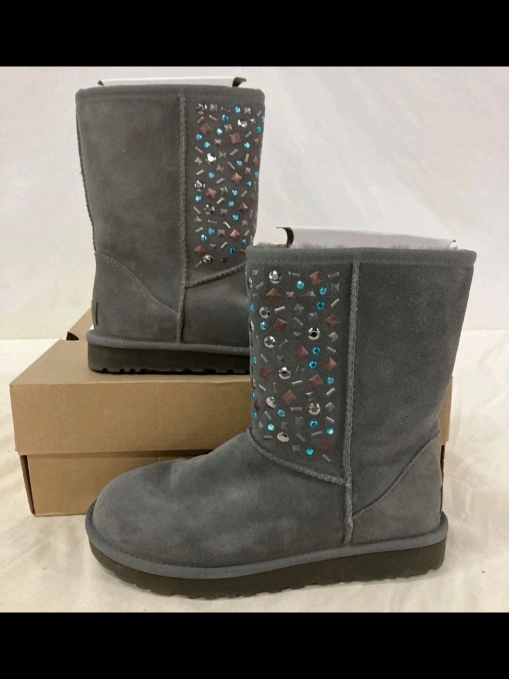 UGG Classic Leather Suede Short Stud II Boots Jewel Sequin Women's Size 6